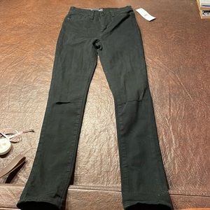 Brand new stretchy BDG Black skinny Jeans